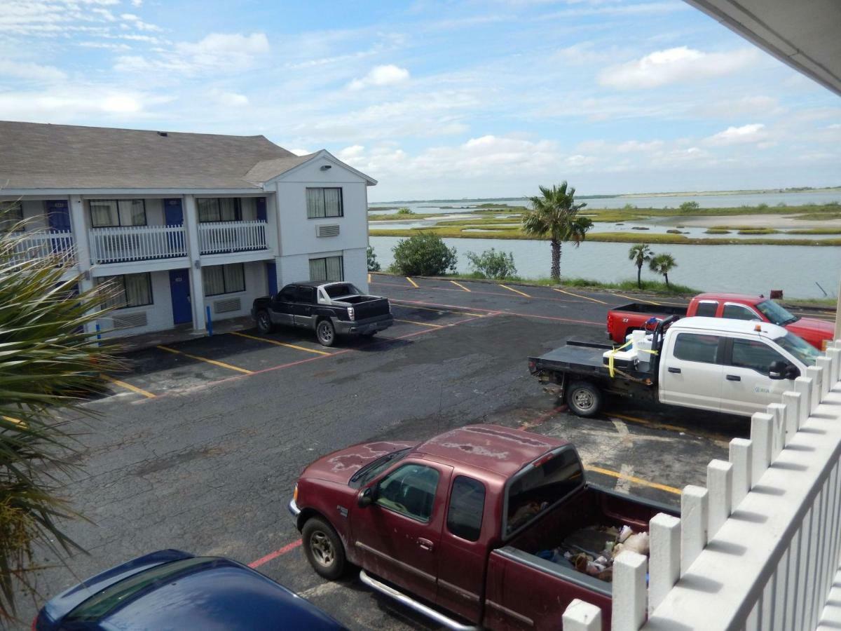 Motel 6-Portland, Tx Экстерьер фото